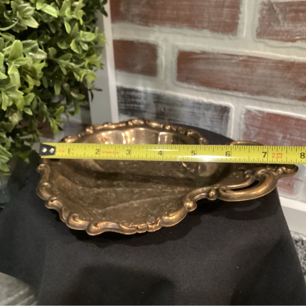 🟡 Vintage Floral Designed Metal Crafted Decor Tray - Very Unique - Very Nice - Picture 8 of 9